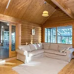Le Club 44 By Interhome Kausala